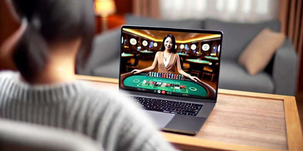 Mastering Online Poker Tournaments